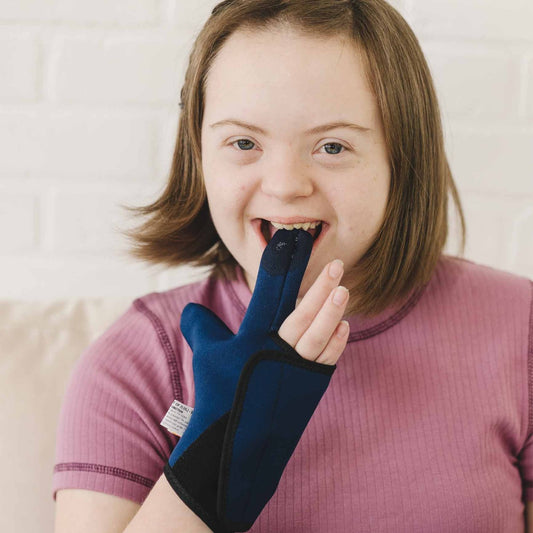 Chewy Gloves - Adjustable - Set of 2