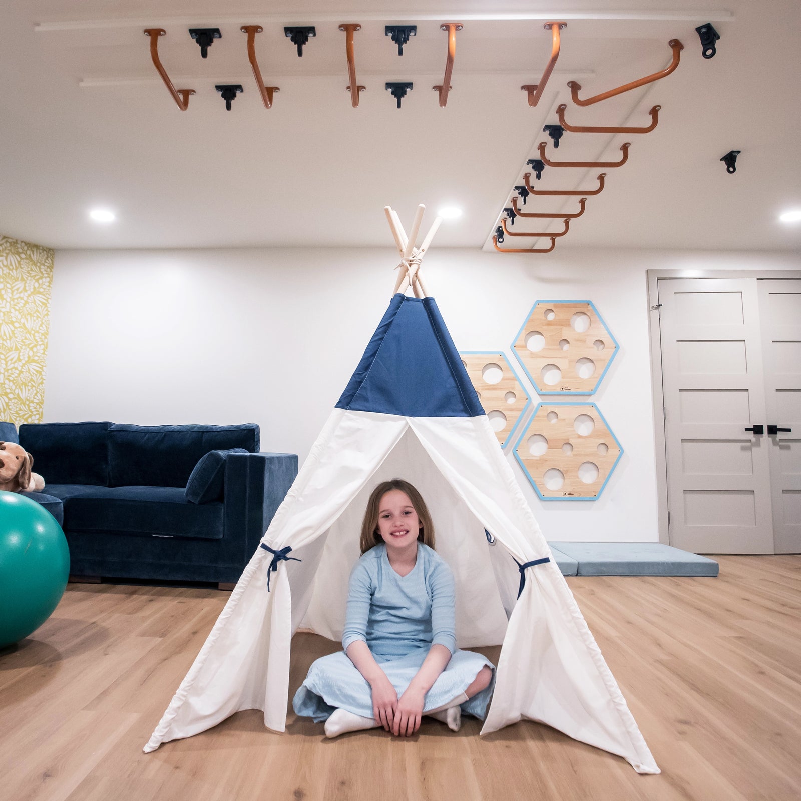 Canvas Play Tent