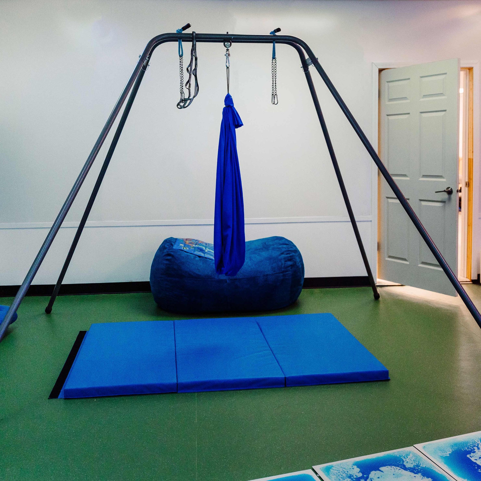 Homestand Portable Swing Frames