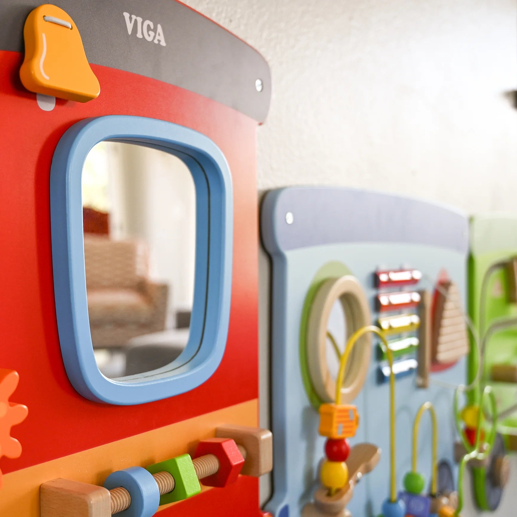 InterACTION Wall Panel - Train