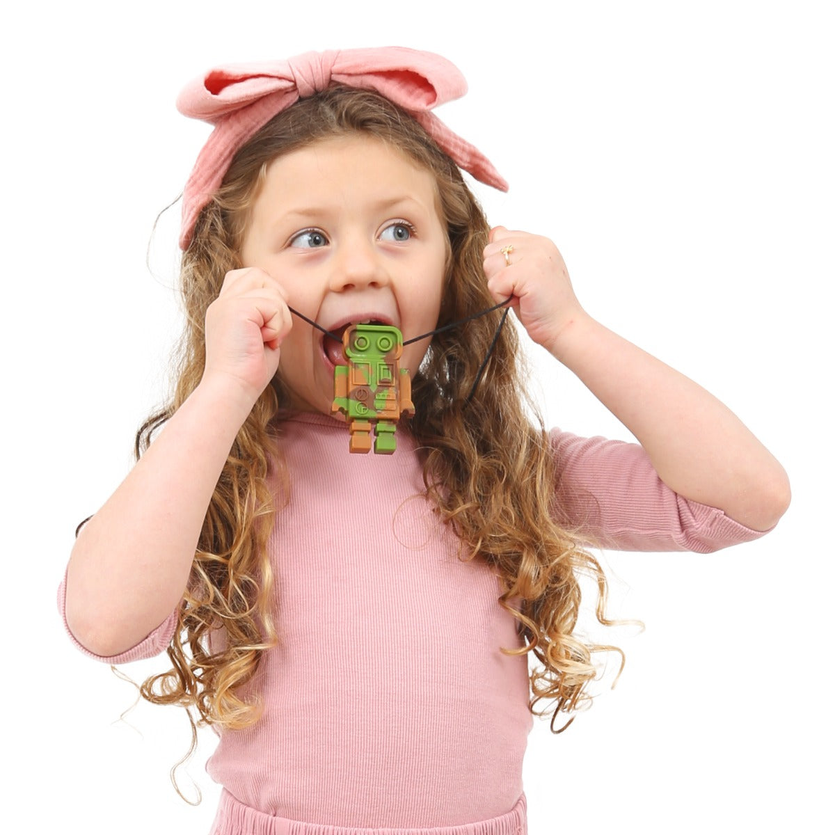 Girl using the Robot Chewy necklace