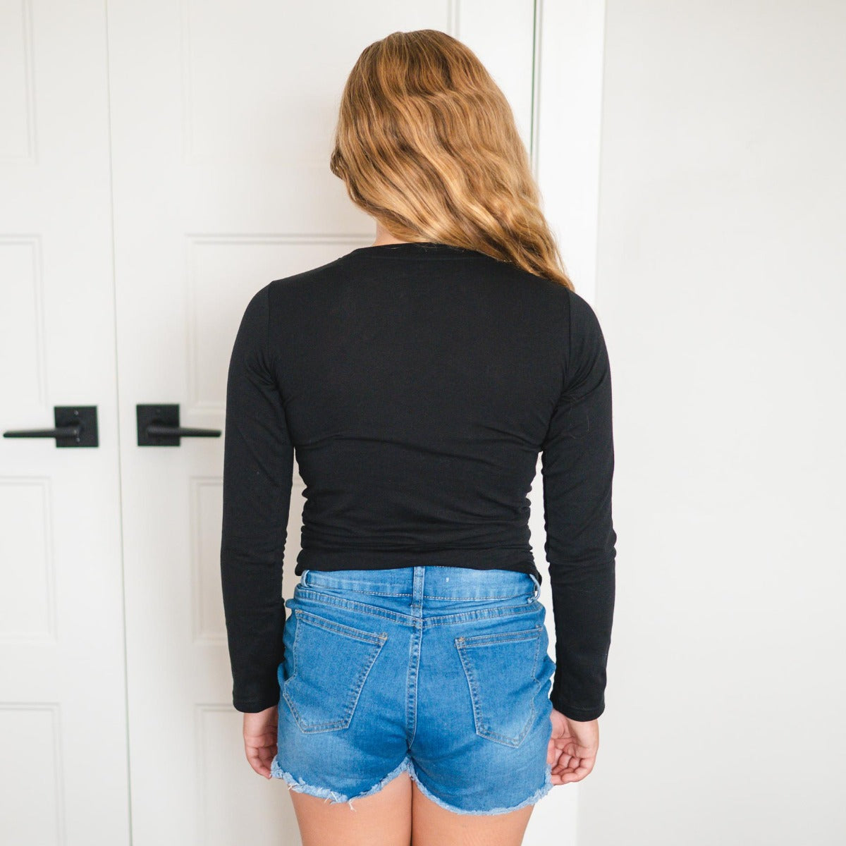 Sens-ational Hug Tee - Long Sleeves