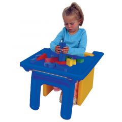 Girl using the Educube Tray to play